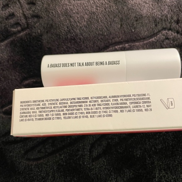 UOMA Beauty Badass Icon Matte Lipstick✨ (NWT) - Picture 7 of 9